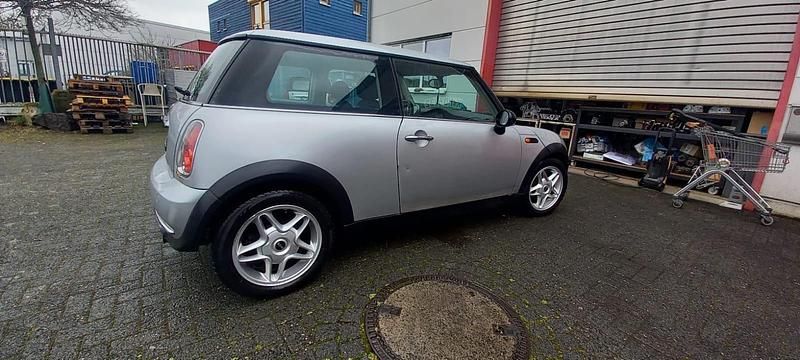 Gebraucht Mini John Cooper Works 90 PS (66 kW) 2006 Silber Kleinwagen