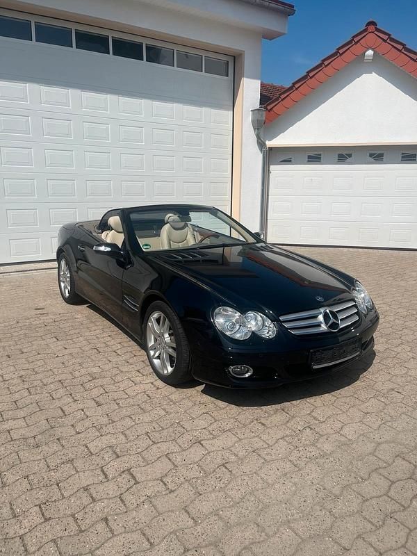 Schwarz Gebraucht 2007 Mercedes SL350 Cabrio | 24.999 € (Fairer Preis) - Bild 1/4