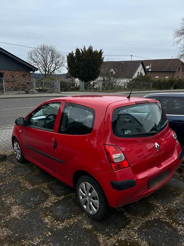 Gebraucht Renault Twingo 70 PS (51 kW) 2010 Rot Kleinwagen