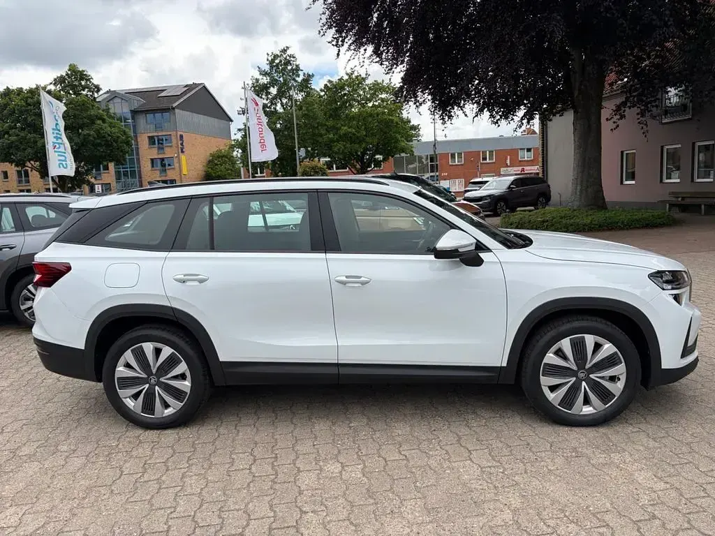 Neu Skoda Kodiaq Selection 150 PS (110 kW) 2026 Weiß SUV