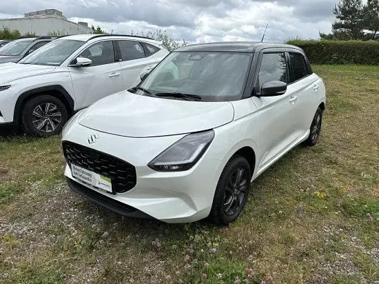 Używany Suzuki Swift Comfort 83 KM (61 kW) 2024 Hatchback