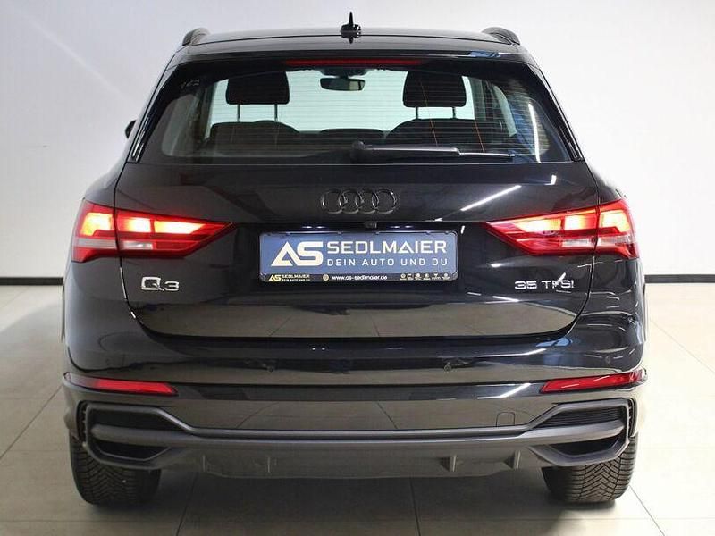 Gebraucht Audi Q3 S-Line 150 PS (110 kW) 2024 Mythosschwarz SUV