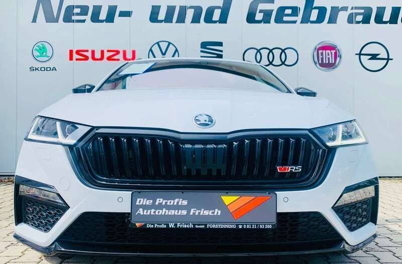 Gebraucht Skoda Octavia RS 245 PS (180 kW) 2023 Weiß Kombi