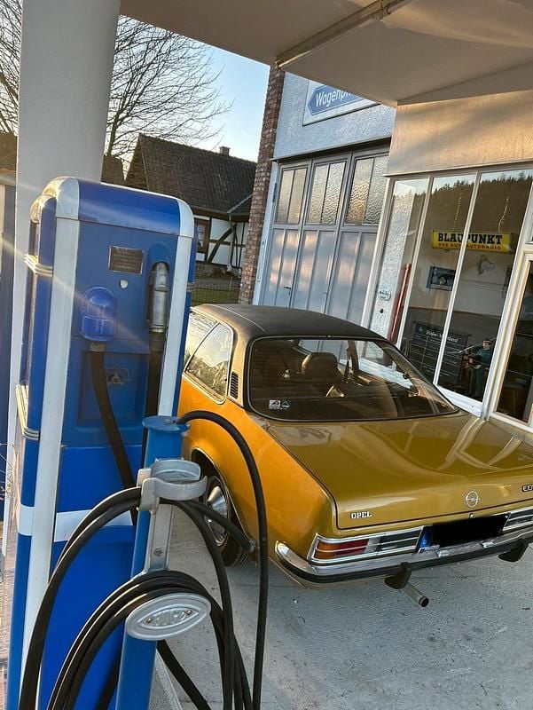 Gebraucht Opel Commodore 115 PS (84 kW) 1973 Gold Coupé