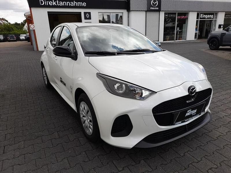 Neu Mazda 2 Prime-Line 92 PS (67 kW) 2025 Northern white pearl Limousine