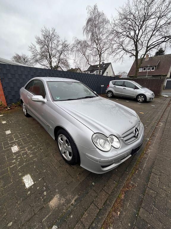 Gebraucht Mercedes CLK200 Elegance 163 PS (119 kW) 2007 Silber Coupé