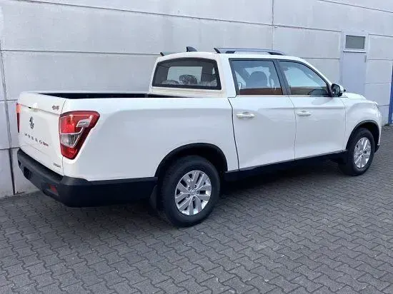 Neu KGM Musso 203 PS (149 kW) 2026 Waa grand white (solid) Pickup