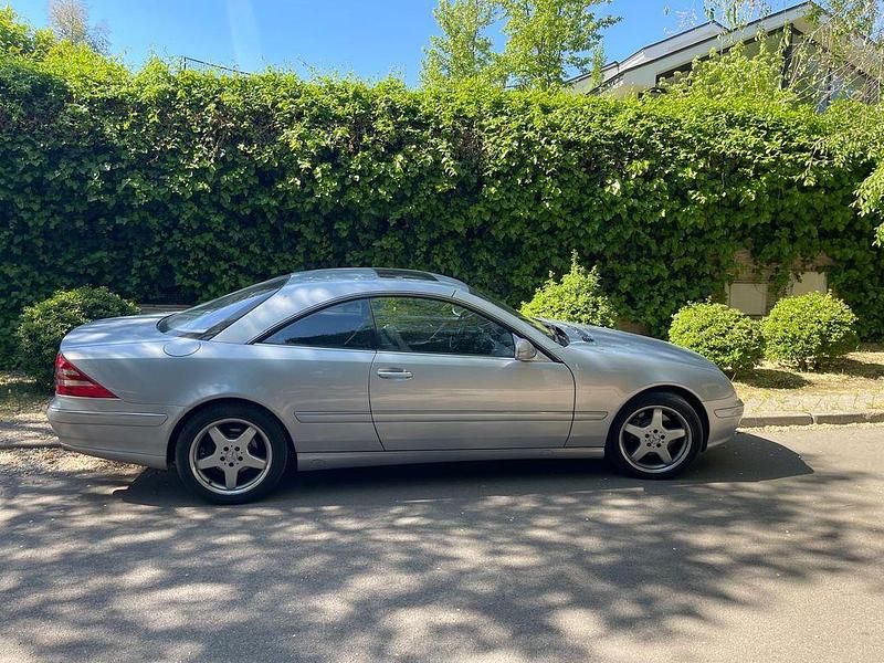 Gebraucht Mercedes CL500 306 PS (225 kW) 2002 Silber Coupé