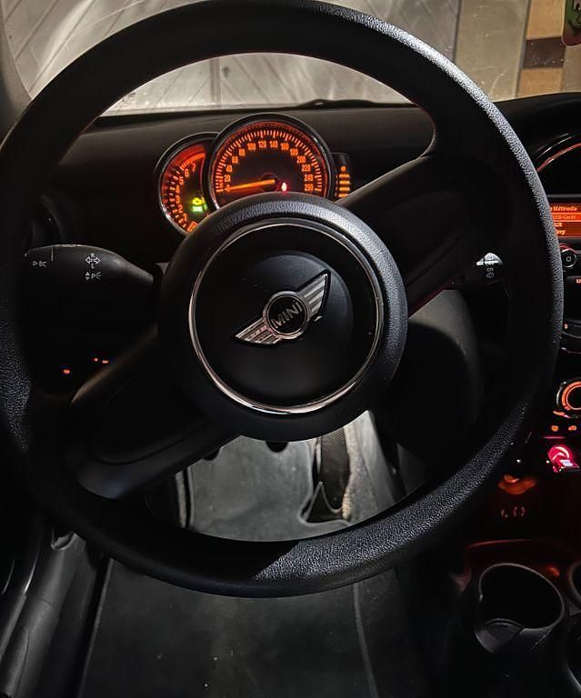 Gebraucht Mini ONE 75 PS (55 kW) 2016 Schwarz Kleinwagen