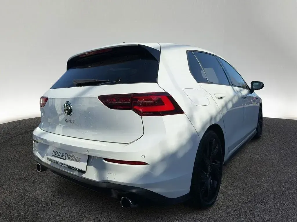 Gebraucht VW Golf VIII Style 245 PS (180 kW) 2024 Weiß Limousine