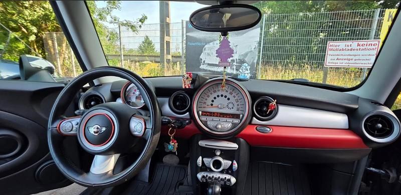 Schwarz Gebraucht 2009 Mini Cooper Kleinwagen | 5.000 € (Fairer Preis) - Bild 1/1