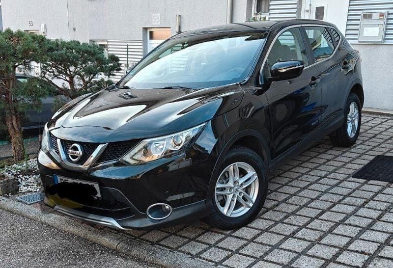 Gebraucht Nissan Qashqai Acenta 116 PS (85 kW) 2014 Schwarz SUV