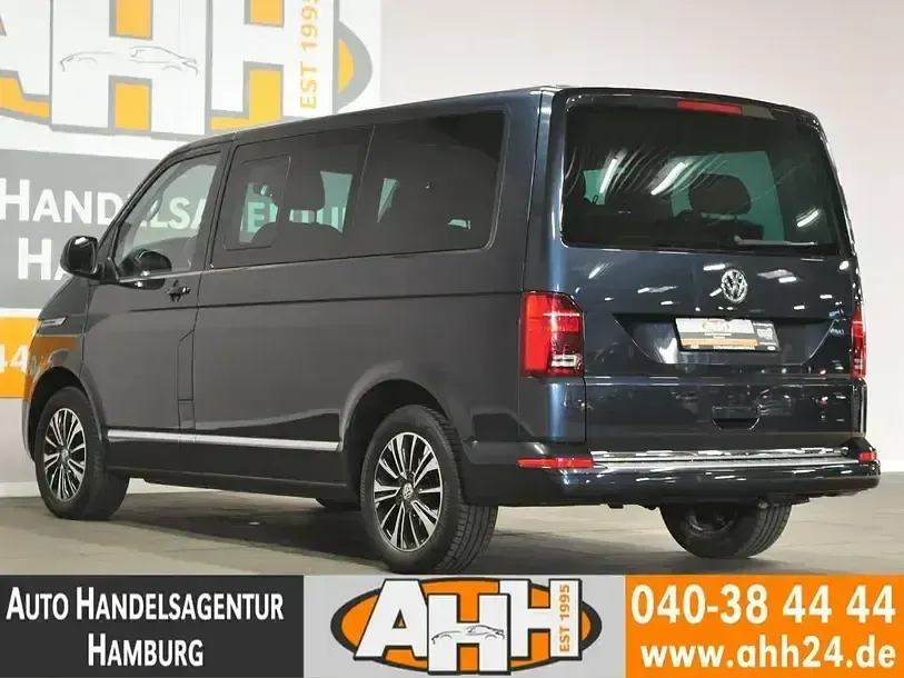 Usado VW Multivan 2020 Azul Monovolume