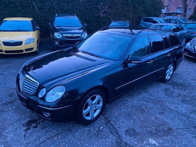 Gebraucht Mercedes E320 205 PS (150 kW) 2008 Schwarz Kombi