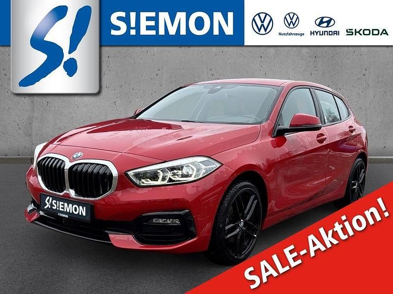 Gebraucht BMW 118 Shadowline 136 PS (100 kW) 2023 Melbournerot Kleinwagen