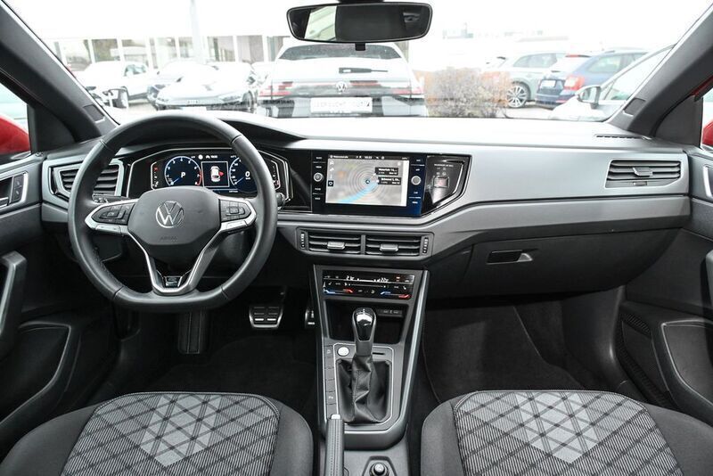 Gebraucht VW Taigo R-line 150 PS (110 kW) 2024 Kings red metallic SUV