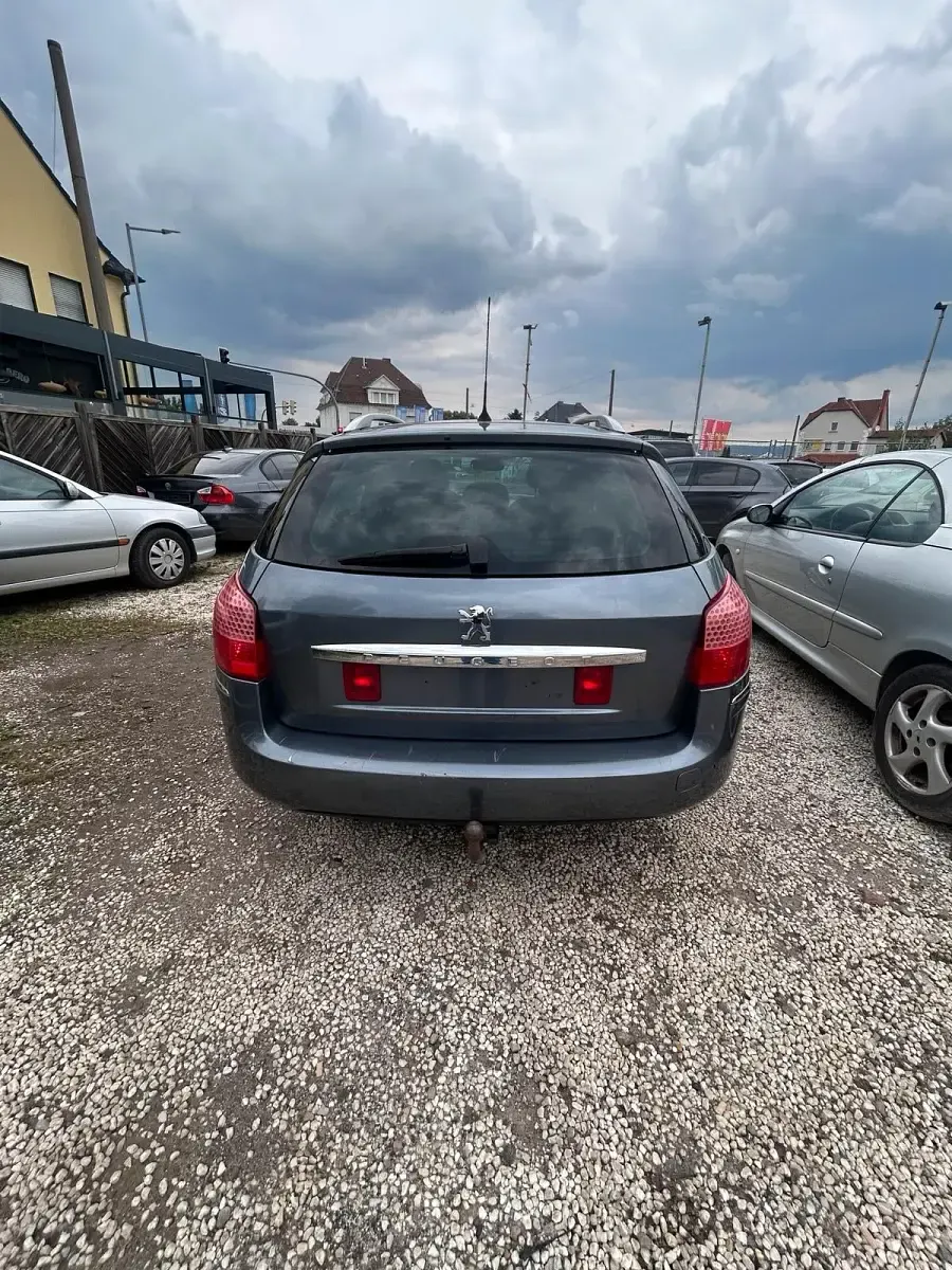 Gebraucht Peugeot 407 139 PS (102 kW) 2009 Blau Kombi