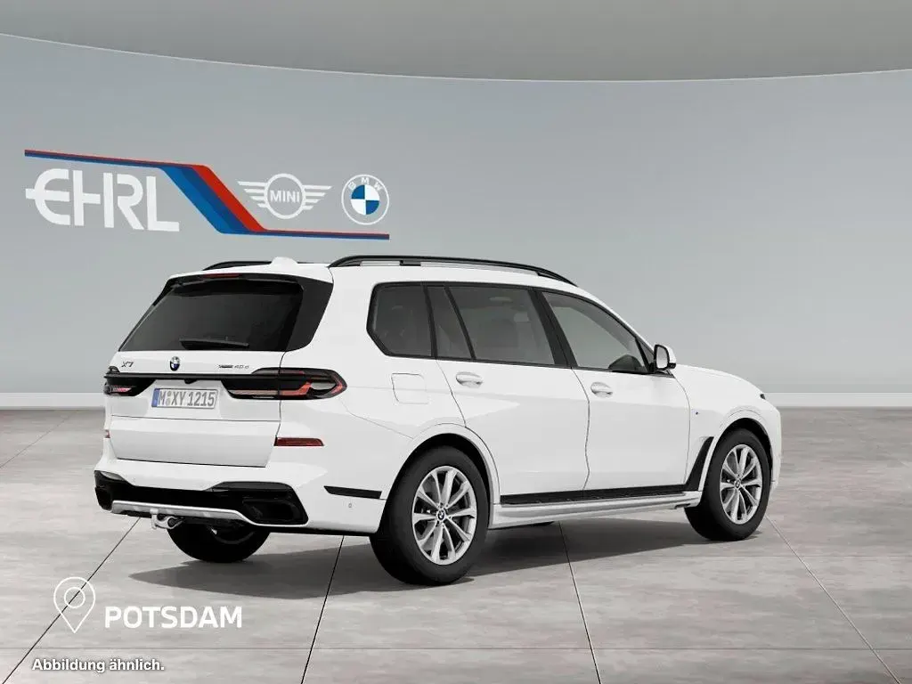 Gebraucht BMW X7 M Sport 352 PS (258 kW) 2024 Schwarz SUV