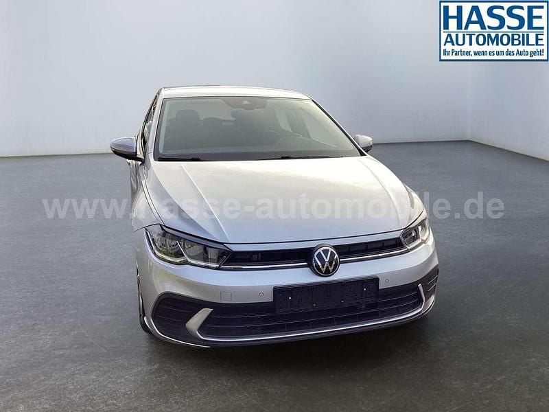 Gebraucht VW Polo Life 95 PS (69 kW) 2022 Silber Kleinwagen