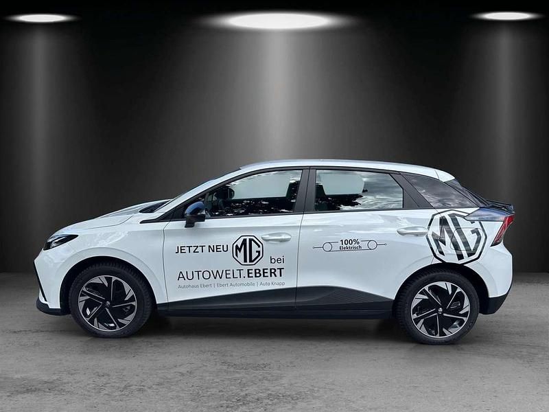 Gebraucht MG MG4 EV 125 kW (170 PS) 2025 Dover white Kleinwagen