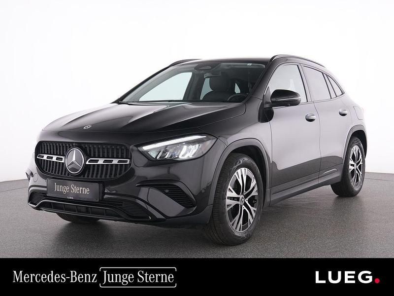 Gebraucht Mercedes GLA200 Progressive 150 PS (110 kW) 2024 Schwarz SUV
