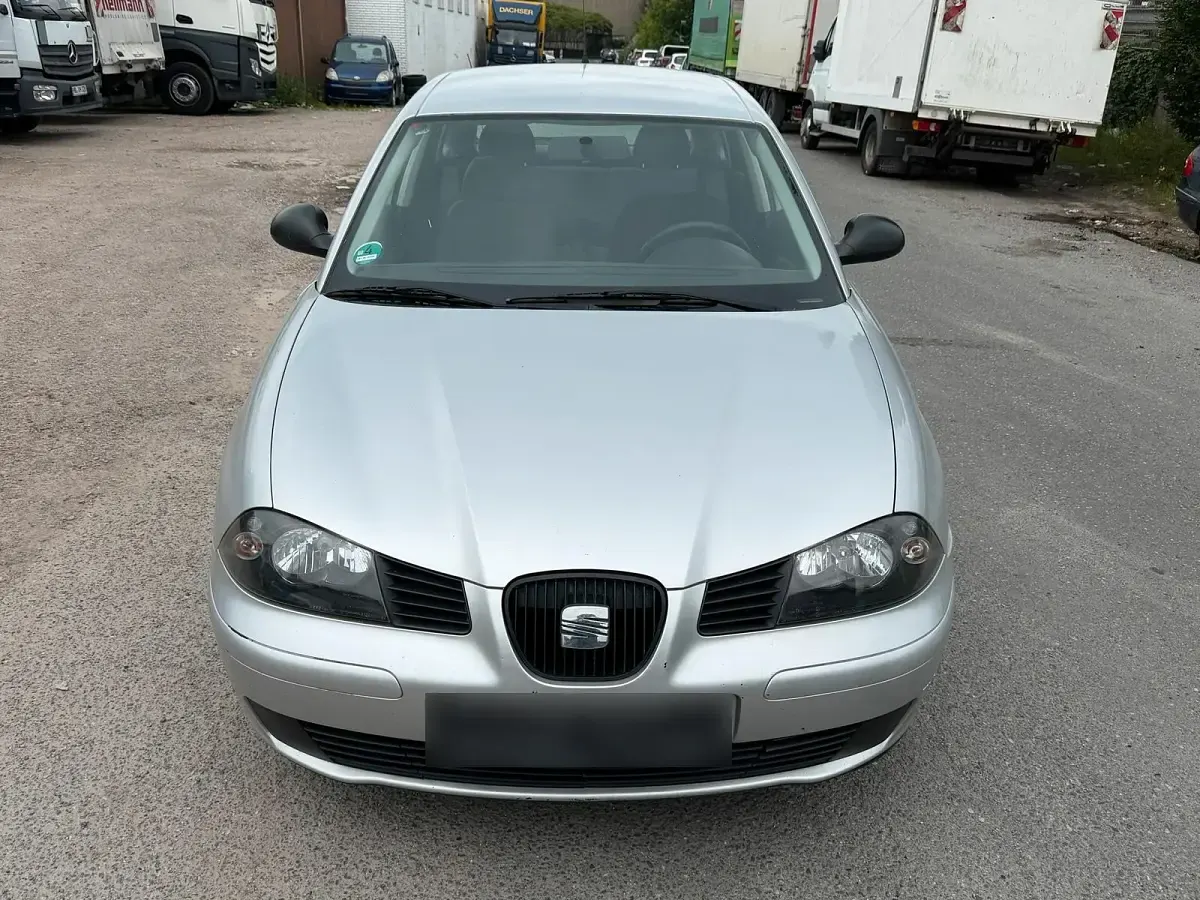 Gebraucht Seat Ibiza 75 PS (55 kW) 2004 Silber Kleinwagen