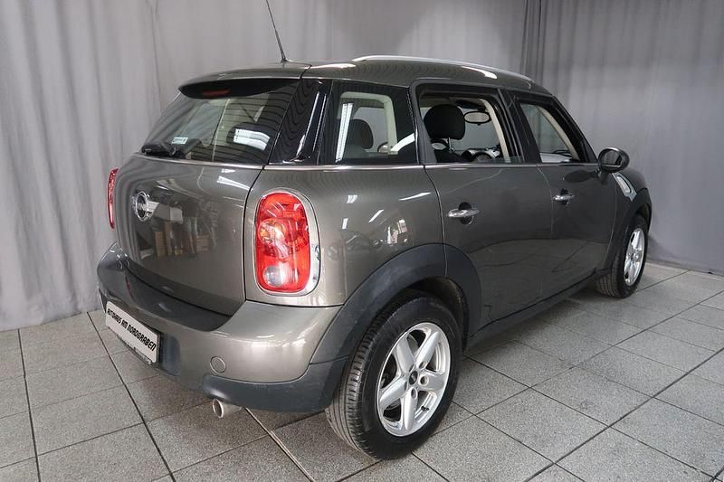 Grau Gebraucht 2014 Mini One Countryman SUV | 7.600 € (Fairer Preis) - Bild 1/4