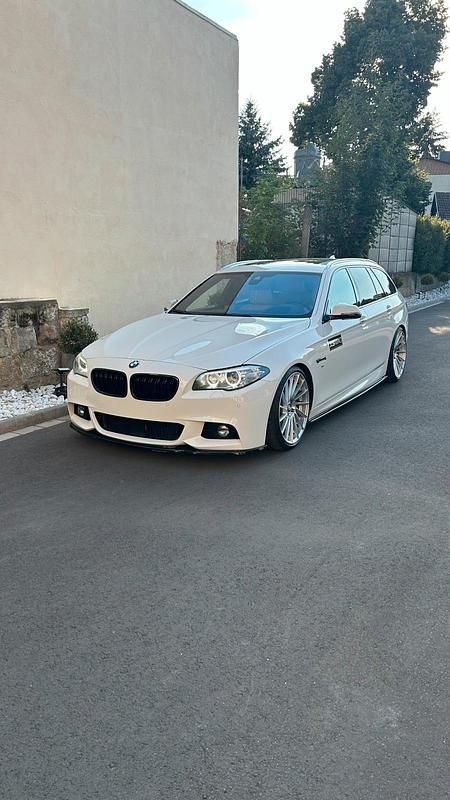 Gebraucht BMW 535 381 PS (280 kW) 2013 Weiß Kombi