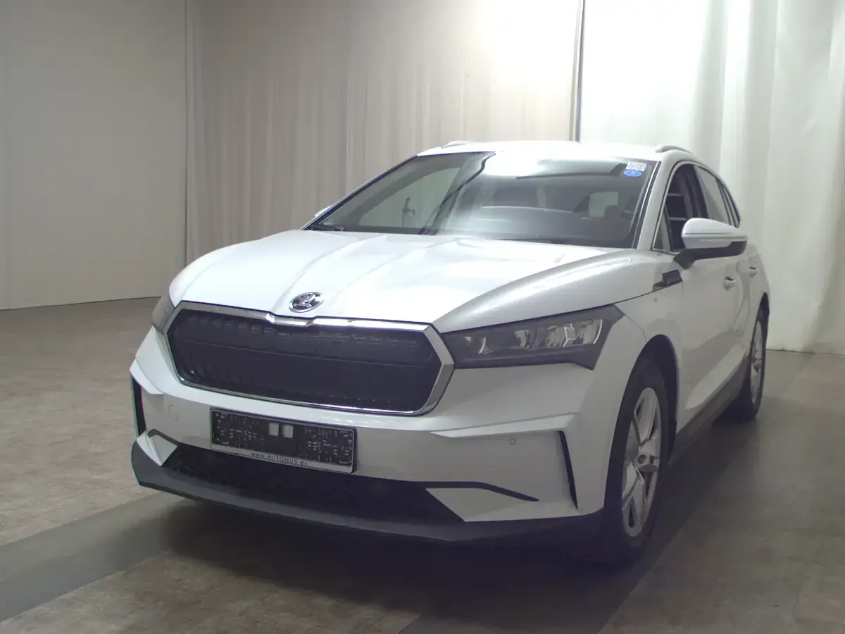 Gebraucht Skoda Enyaq iV Loft 150 kW (204 PS) 2022 Weiß SUV