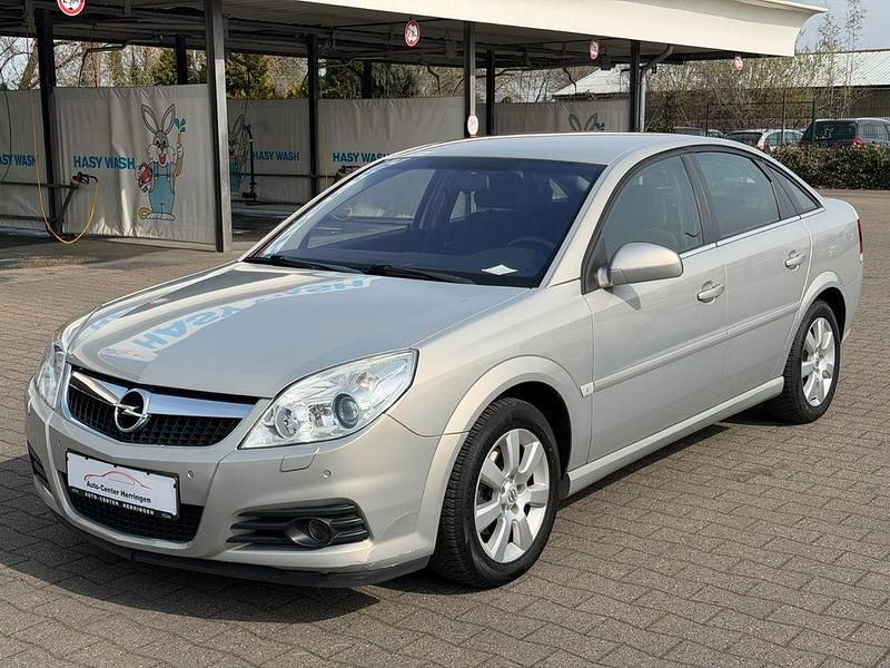 Gebraucht Opel Vectra Edition 155 PS (114 kW) 2007 Silber Limousine