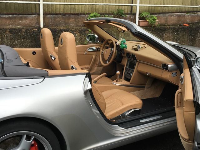 Gebraucht Porsche 911 Carrera S Cabriolet 483 PS (355 kW) 2006 Silber metallic Cabrio