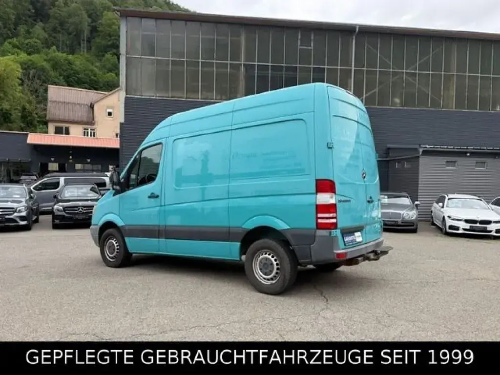 Gebraucht Mercedes Sprinter 163 PS (119 kW) 2013 Tuerkisblau Van
