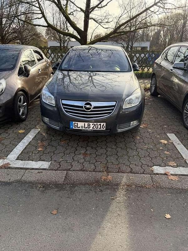 Gebraucht Opel Insignia Edition 160 PS (117 kW) 2013 Limousine