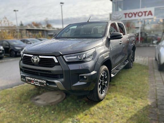 Marlingrau metallic Gebraucht 2021 Toyota HiLux Abholung | 45.900 € (Etwas zu teuer) - Bild 1/4