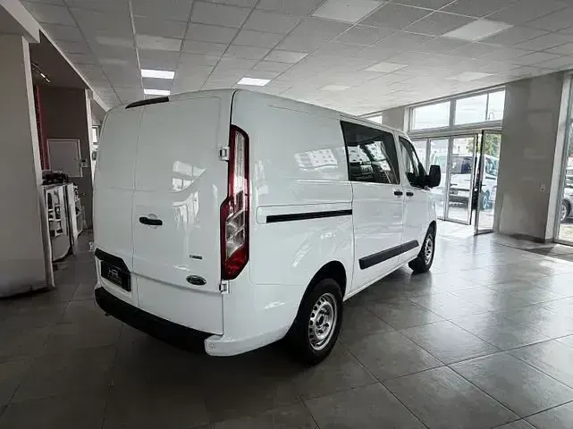 Gebraucht Ford Transit Custom 131 PS (96 kW) 2018 Frozen white Van / Kleinbus