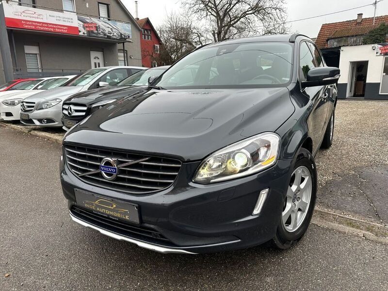 Grau Gebraucht 2014 Volvo XC60 Momentum SUV | 18.999 € (Teuer) - Bild 1/4