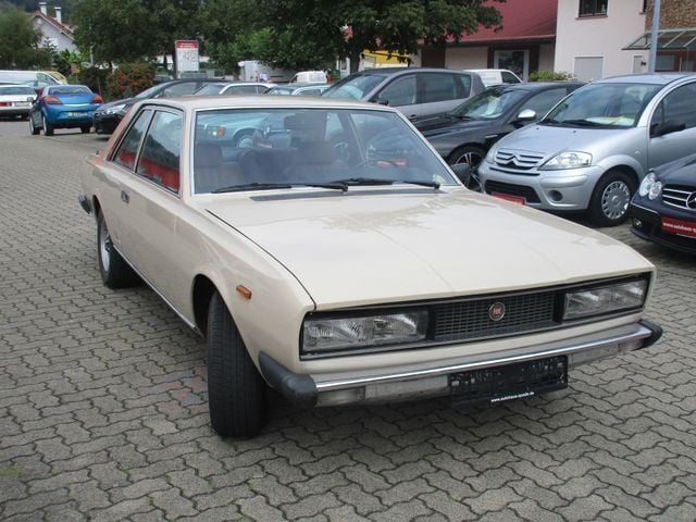 Beige Gebraucht 1972 Fiat 130 Coupé | 18.999 € - Bild 1/4