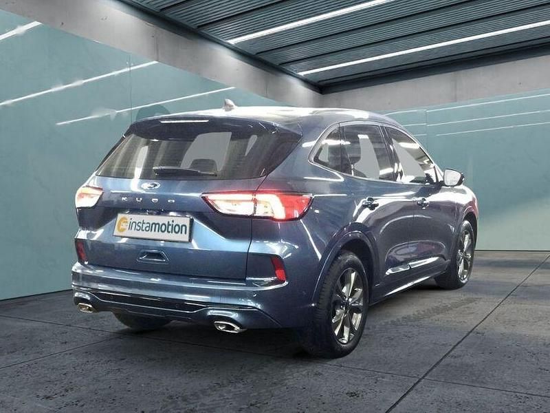 Gebraucht Ford Kuga 150 PS (110 kW) 2024 Blau SUV