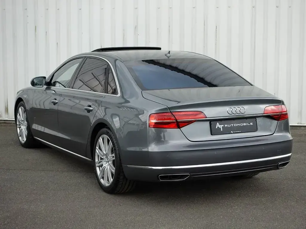 Gebraucht Audi A8 Ambiente 258 PS (189 kW) 2014 Grau Limousine
