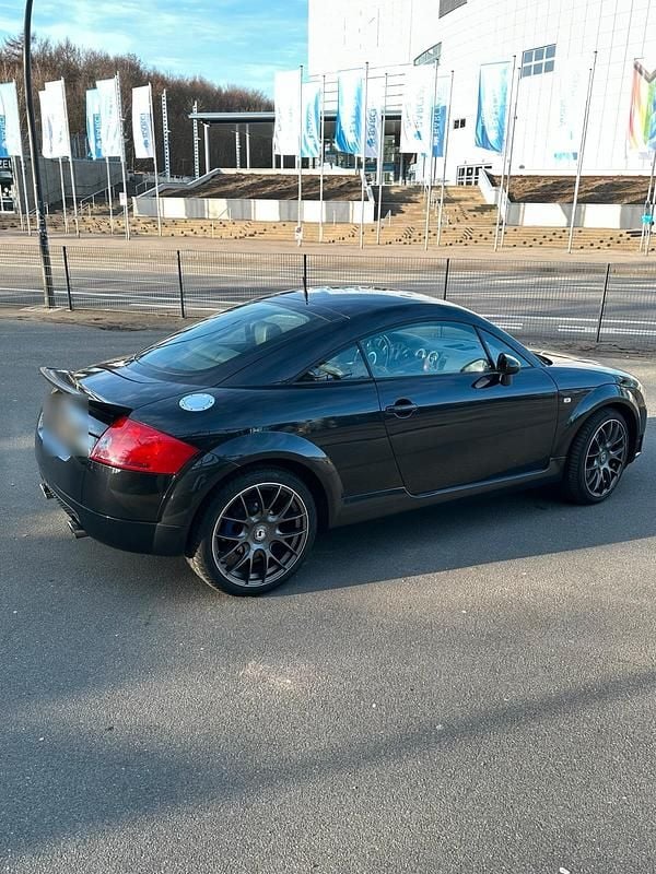 Używany Audi TT S-Line 250 KM (183 kW) 2004 Czarny Coupe