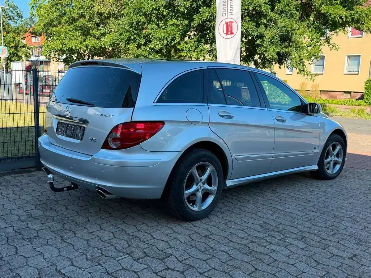 Gebraucht Mercedes R500 306 PS (225 kW) 2007 Iridiumsilber  metalliclack Kombi