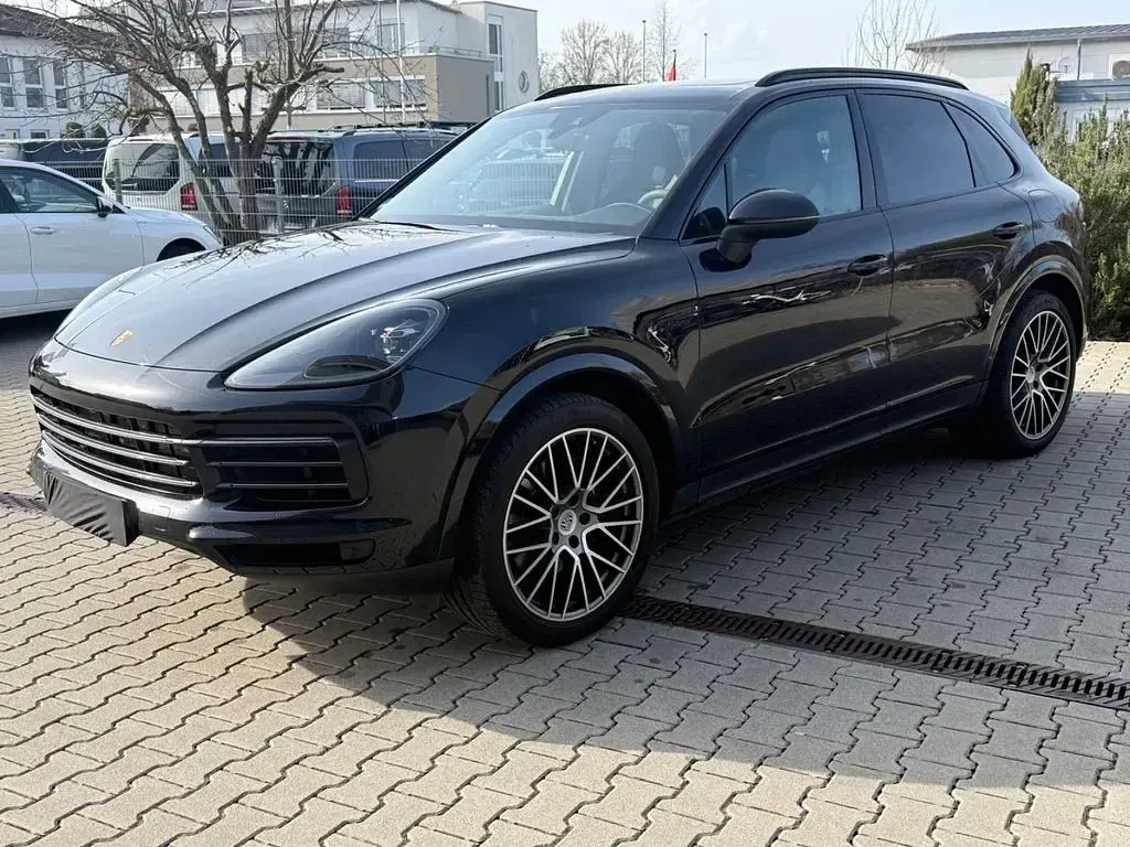 Gebraucht Porsche Cayenne E-Hybrid Platinum Edition 340 PS (250 kW) 2022 Schwarz SUV