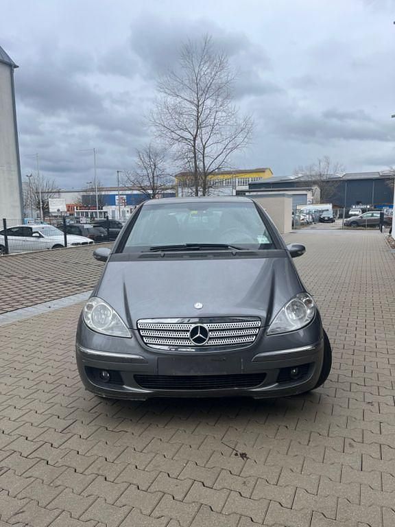 Gebraucht Mercedes A180 109 PS (80 kW) 2008 Grau Limousine