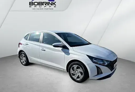 Gebraucht Hyundai i20 Select 79 PS (58 kW) 2025 Weiß Kleinwagen
