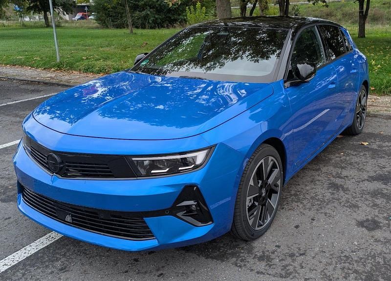 Gebraucht Opel Astra 113 kW (154 PS) 2023 Blau Limousine