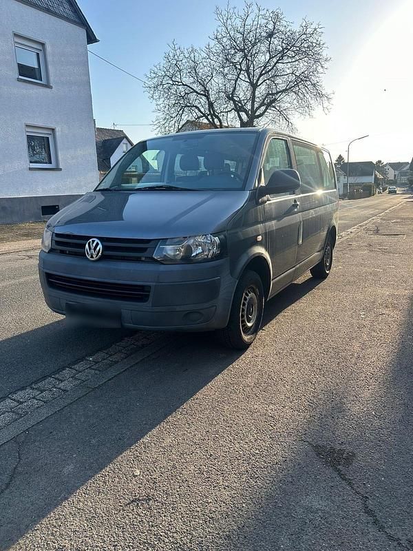 Gebraucht VW Transporter 140 PS (102 kW) 2010 Grau Van