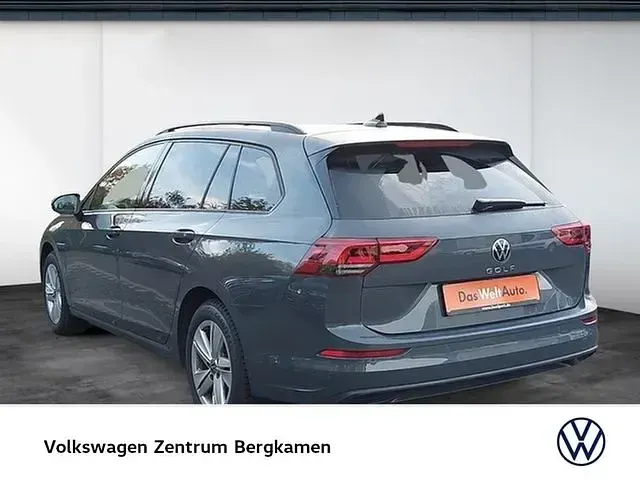 Gebraucht VW Golf VII Life 150 PS (110 kW) 2021 Grau Kleinwagen