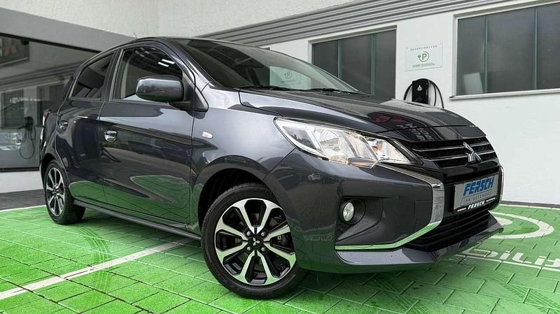 Grau Gebraucht 2023 Mitsubishi Space Star Select+ Kleinwagen | 14.950 € (Etwas zu teuer) - Bild 1/4