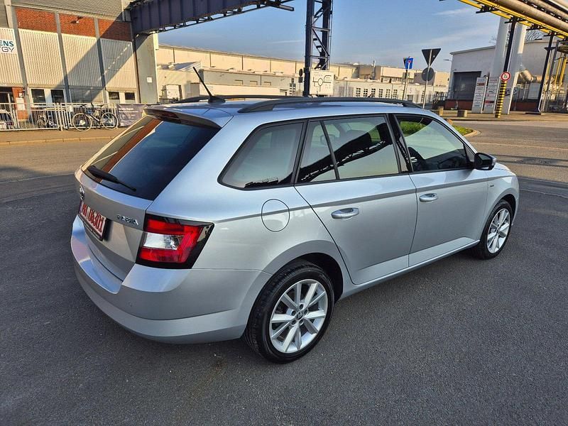 Gebraucht Skoda Fabia 95 PS (69 kW) 2018 Silber Kombi