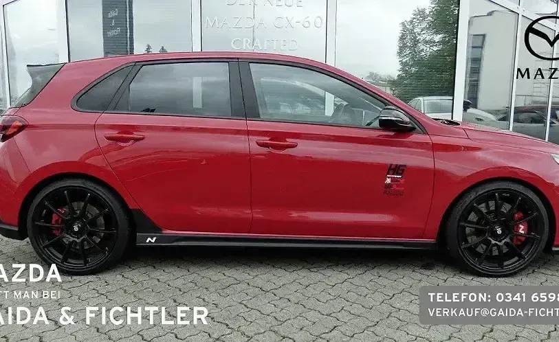 Używany Hyundai i30 N Performance 280 KM (205 kW) 2022 Czerwony Sedan/Limuzyna